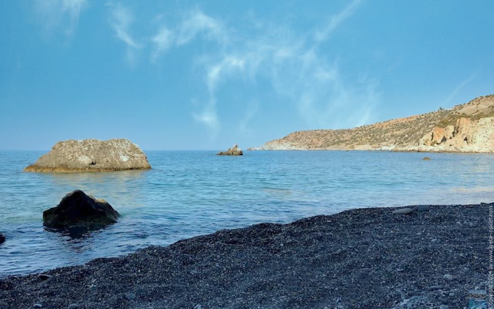 Armenopetra Beach