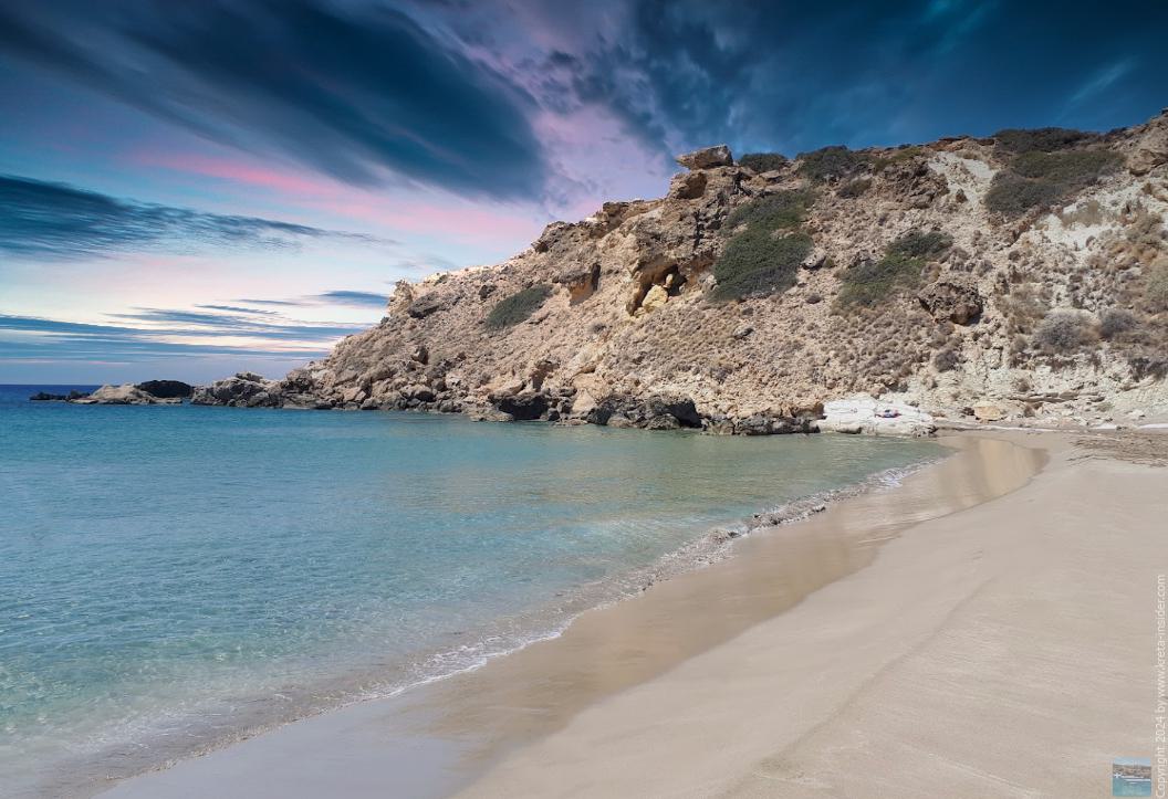 Dragons Beach (Ammoudi)