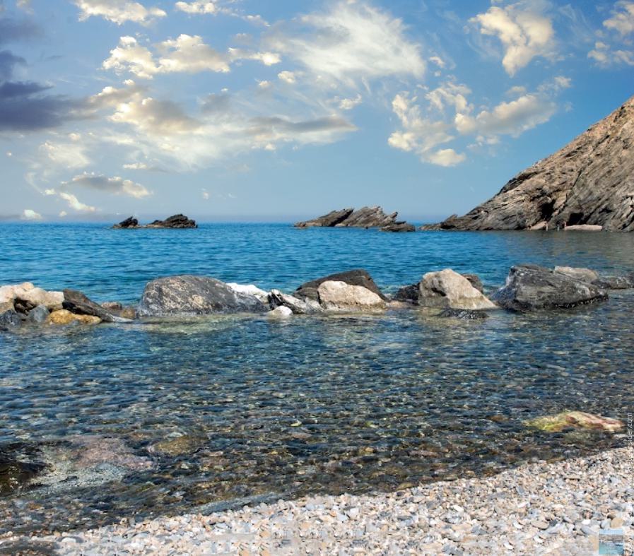 Koukistres Beach