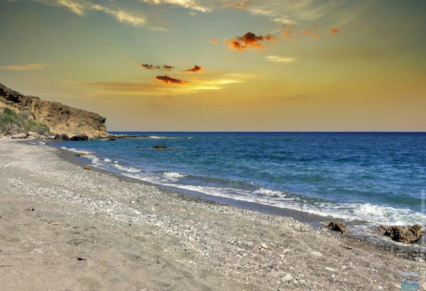 Maheridi Beach