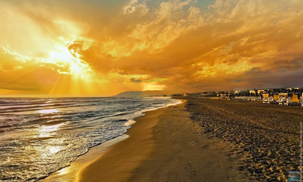 Peristeras Beach