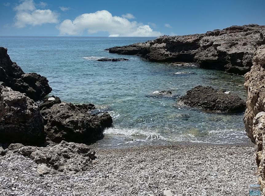 Small Cave Beach