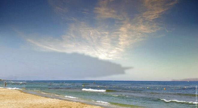 Anissaras Beach