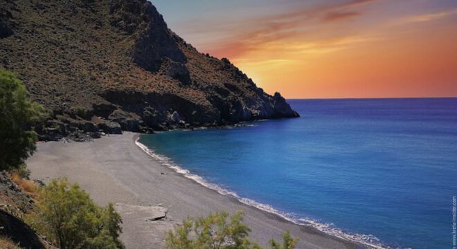 Ditikos Beach