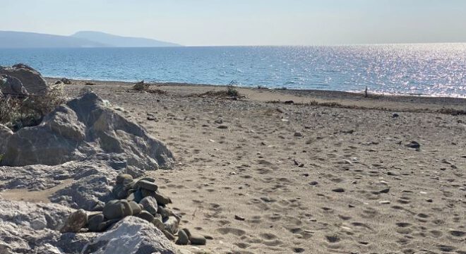 Kokkinos-Pirgos-Beach-4