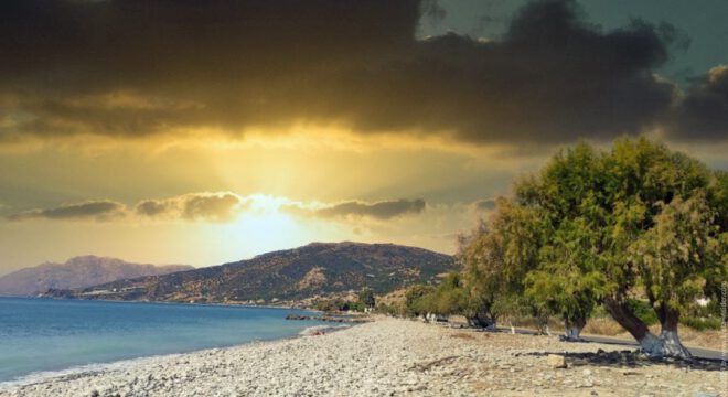 Monompouka Beach
