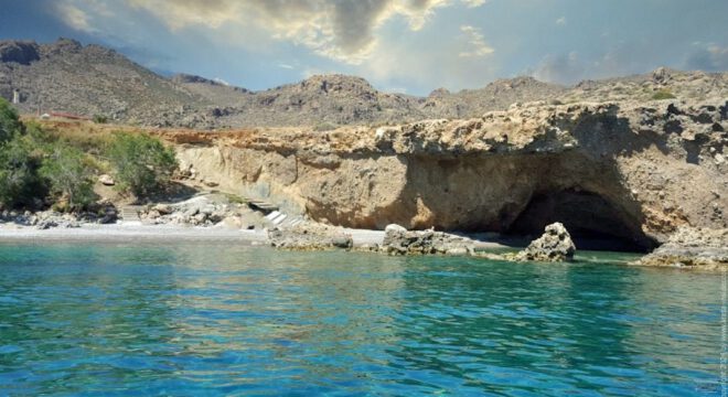 Staousa Beach