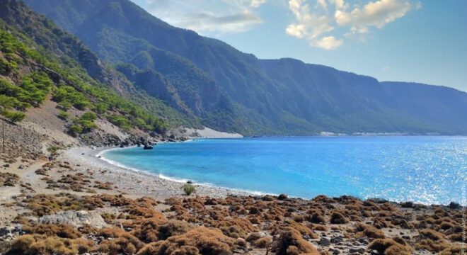 Zeromouri Beach