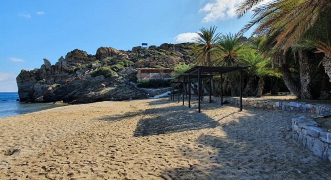 kleiner-Vai-Beach-1